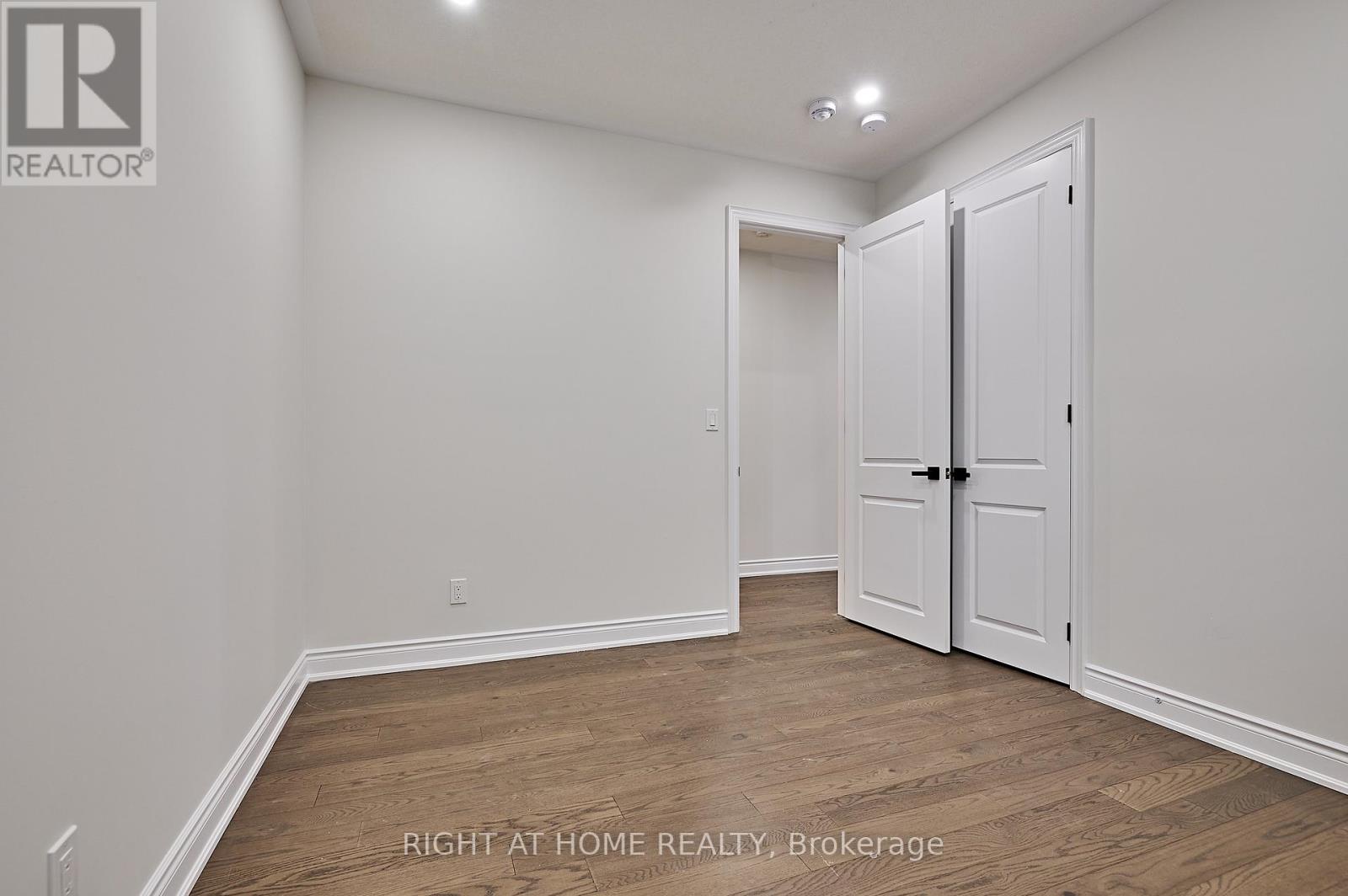 292 Windfield Farm Drive, Oshawa, Ontario  L1L 0M3 - Photo 29 - E13095002