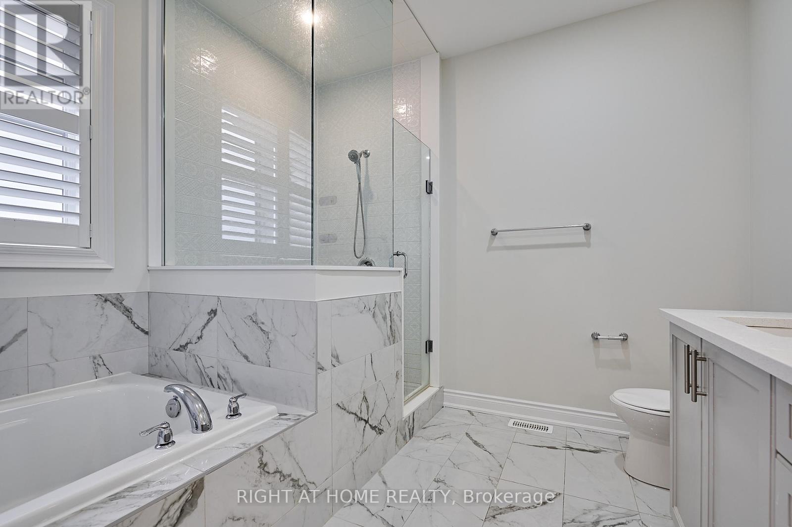 292 Windfield Farm Drive, Oshawa, Ontario  L1L 0M3 - Photo 43 - E13095002