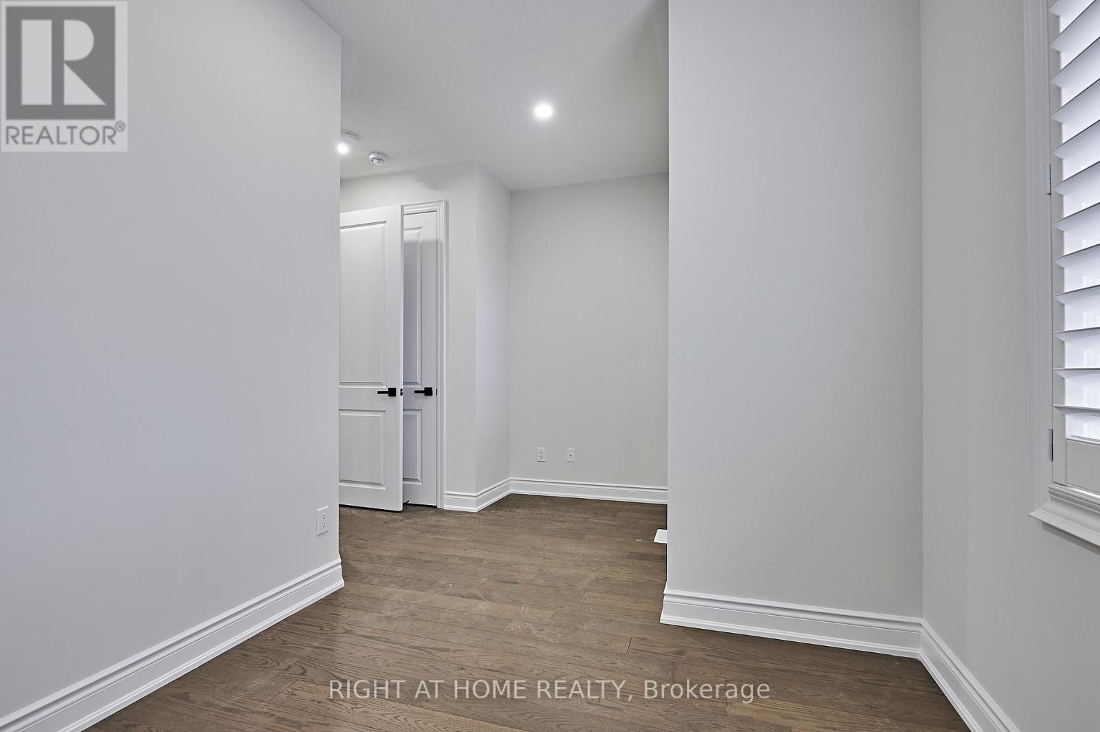 292 Windfield Farm Drive, Oshawa, Ontario  L1L 0M3 - Photo 24 - E13095002
