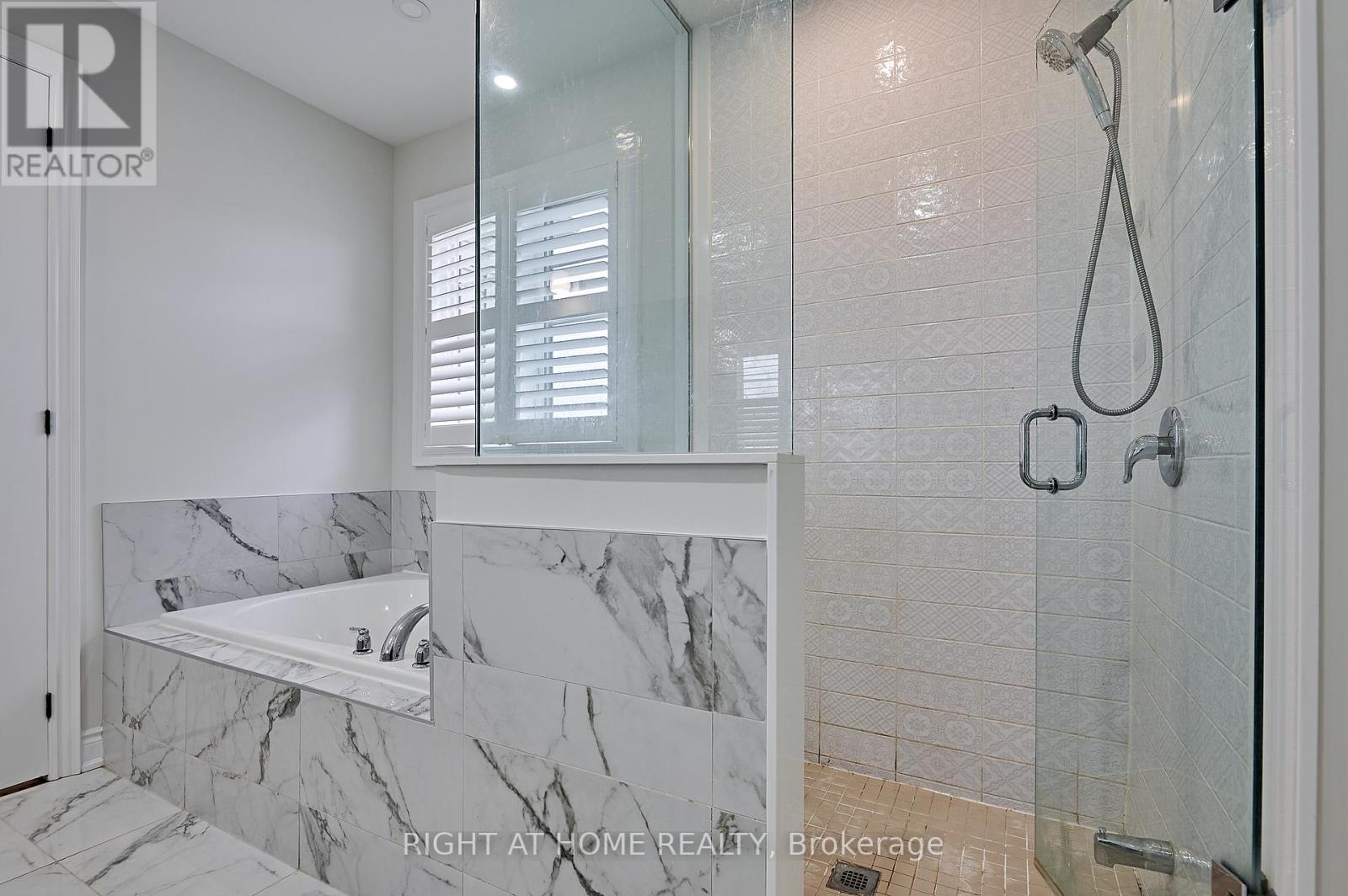 292 Windfield Farm Drive, Oshawa, Ontario  L1L 0M3 - Photo 45 - E13095002