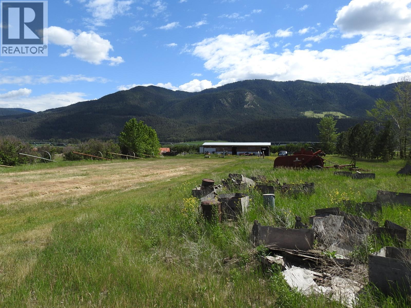 5569 Kamloops-Vernon Highway, Westwold, British Columbia  V0E 3B1 - Photo 15 - 10391483