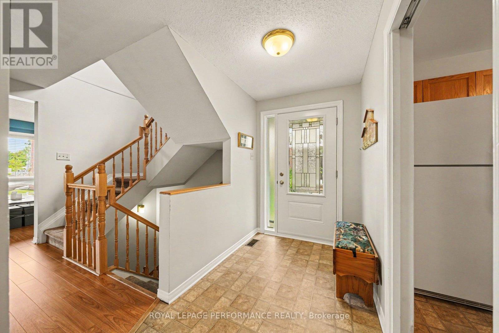6145 Oak Meadows Drive, Ottawa, Ontario  K1C 7G7 - Photo 16 - X13449094