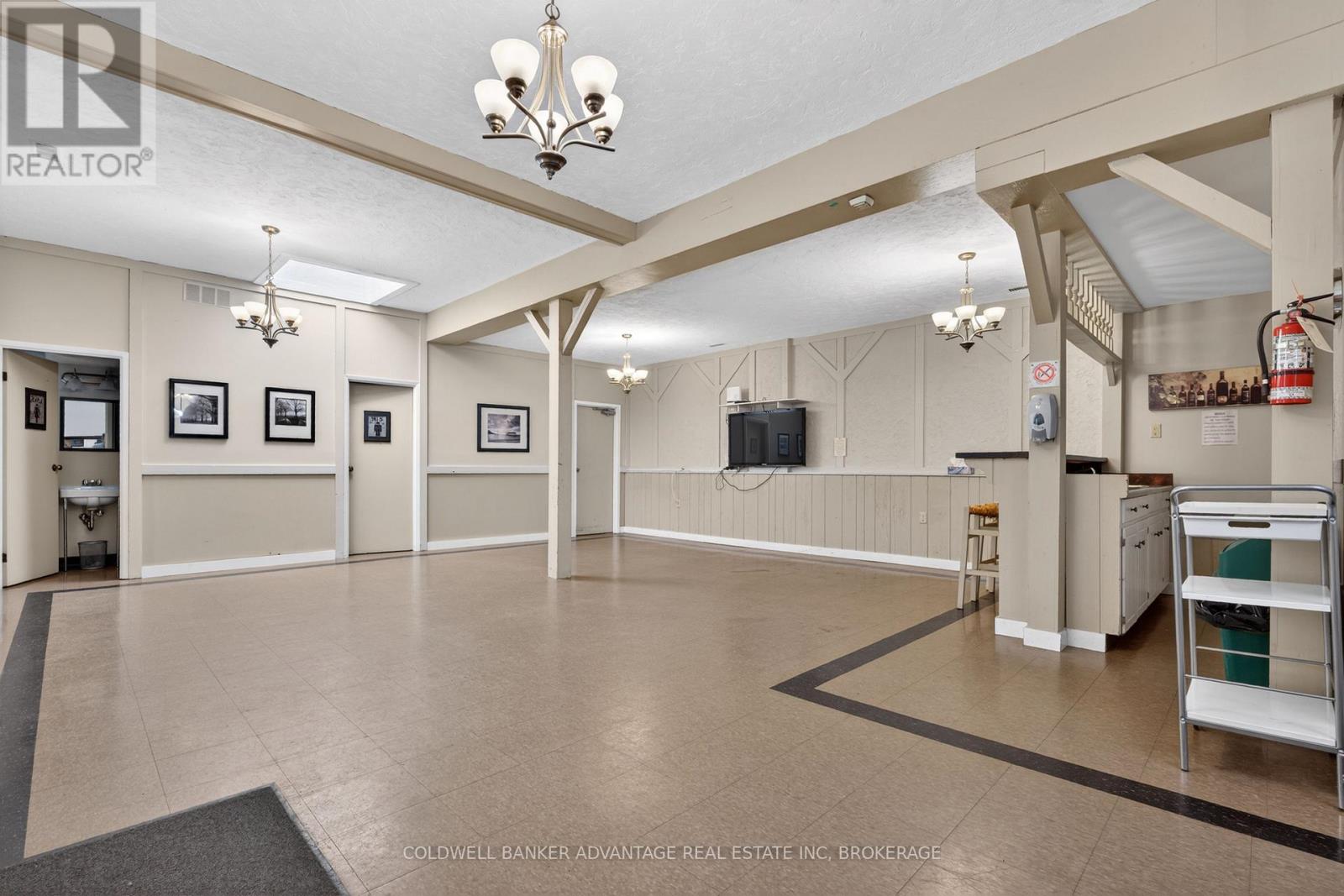 405 - 276 Oakdale Avenue E, St. Catharines, Ontario  L2P 3S5 - Photo 17 - X13449020