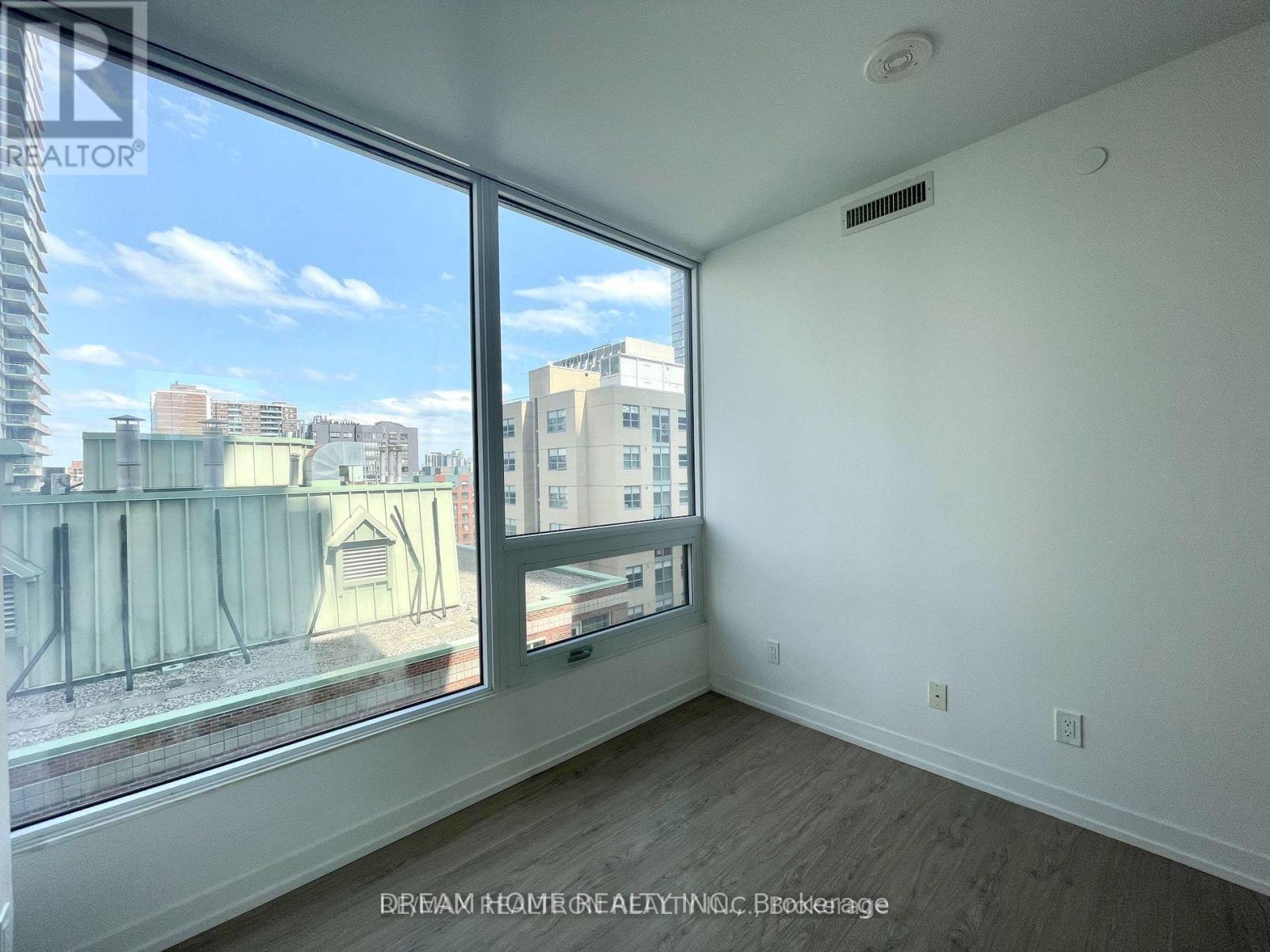1016 - 85 Wood Street, Toronto, Ontario  M4Y 0E8 - Photo 13 - C13448986