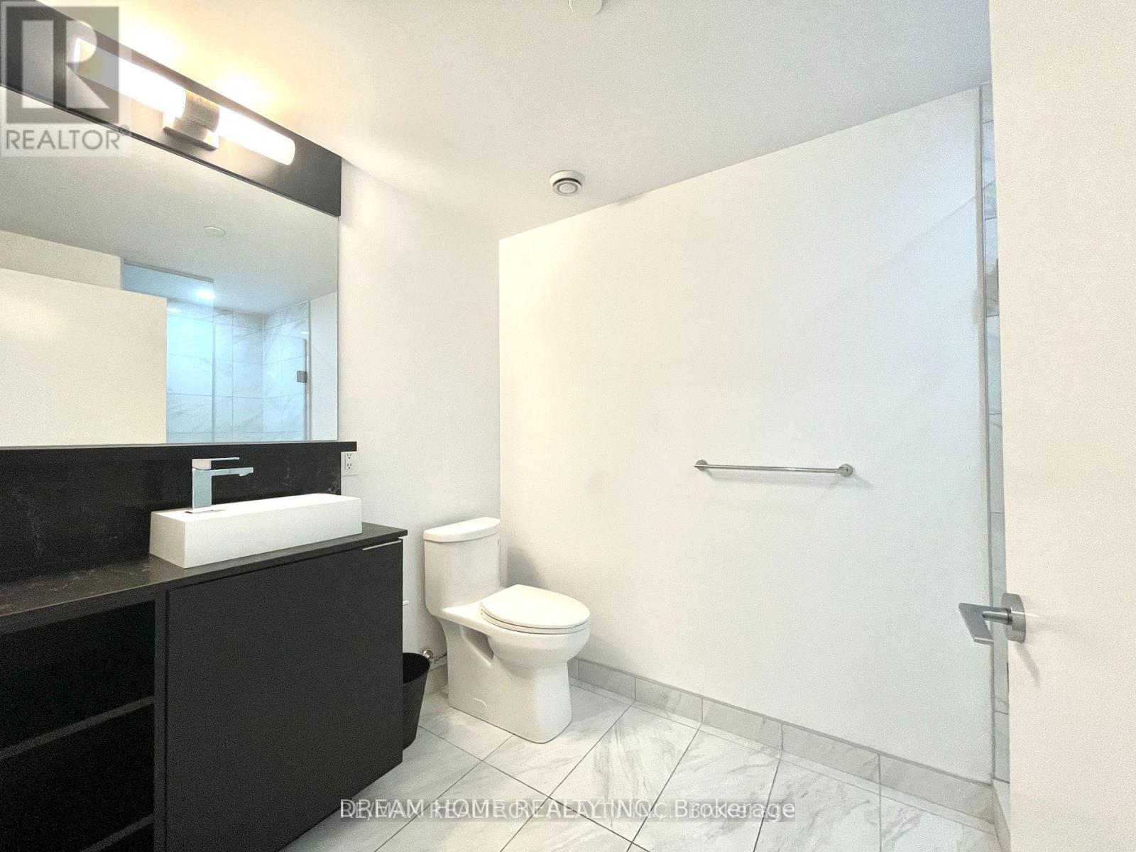 1016 - 85 Wood Street, Toronto, Ontario  M4Y 0E8 - Photo 14 - C13448986