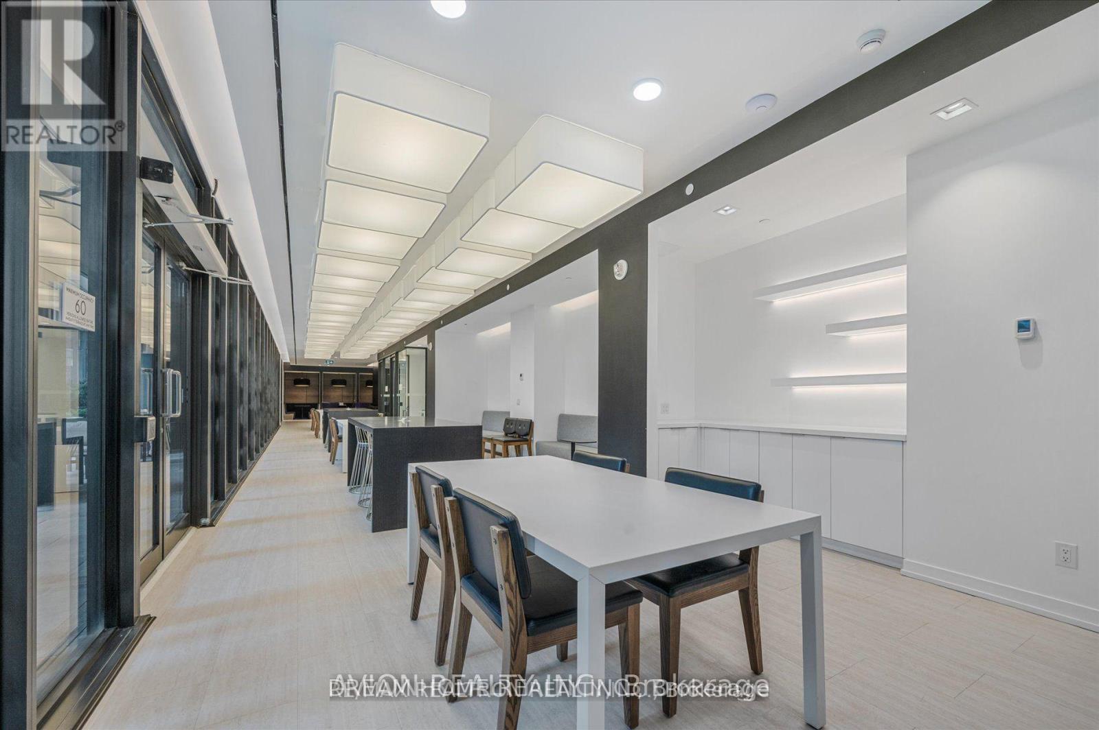 1016 - 85 Wood Street, Toronto, Ontario  M4Y 0E8 - Photo 18 - C13448986