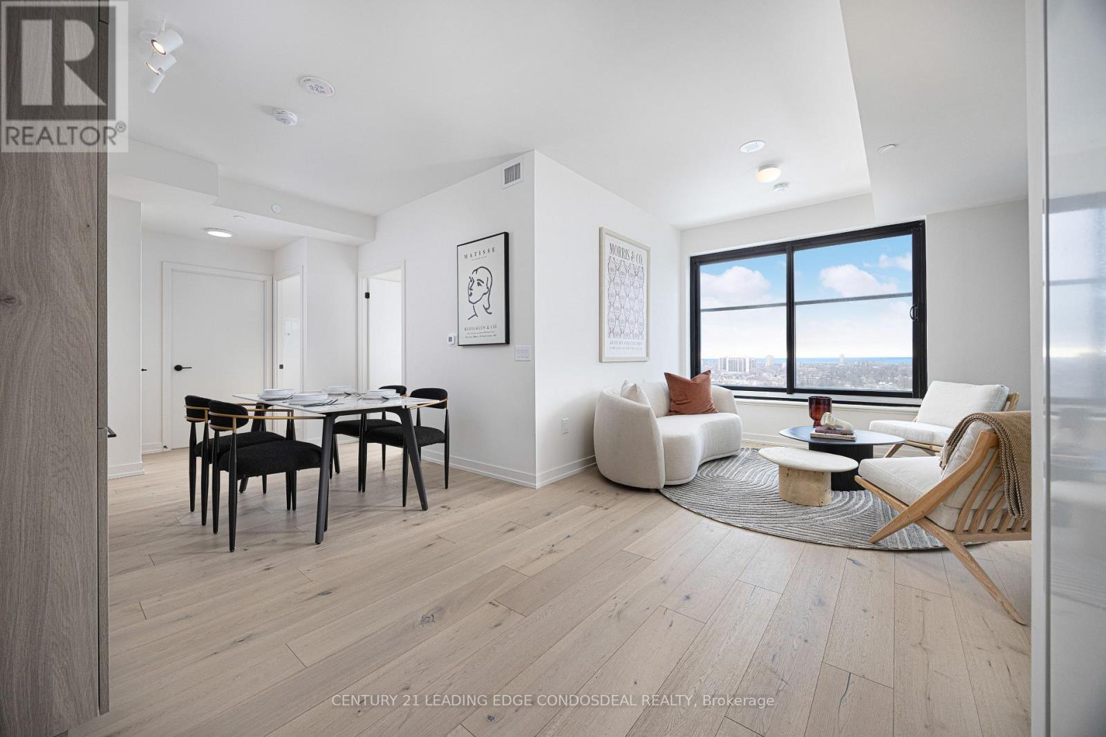 1402 - 181 Sterling Road, Toronto, Ontario  M6R 2B2 - Photo 3 - C13449028