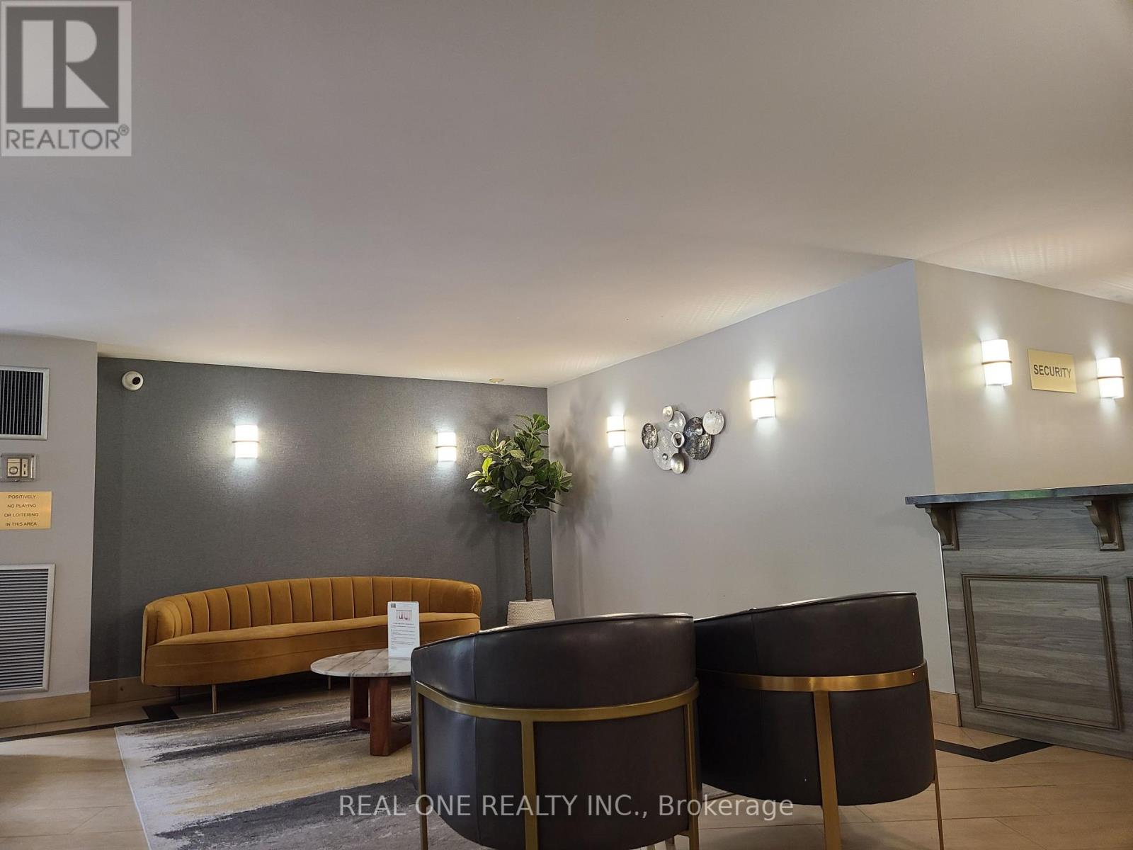 1016 - 5 Shady Golf Way, Toronto, Ontario  M3C 3A5 - Photo 3 - C13449058
