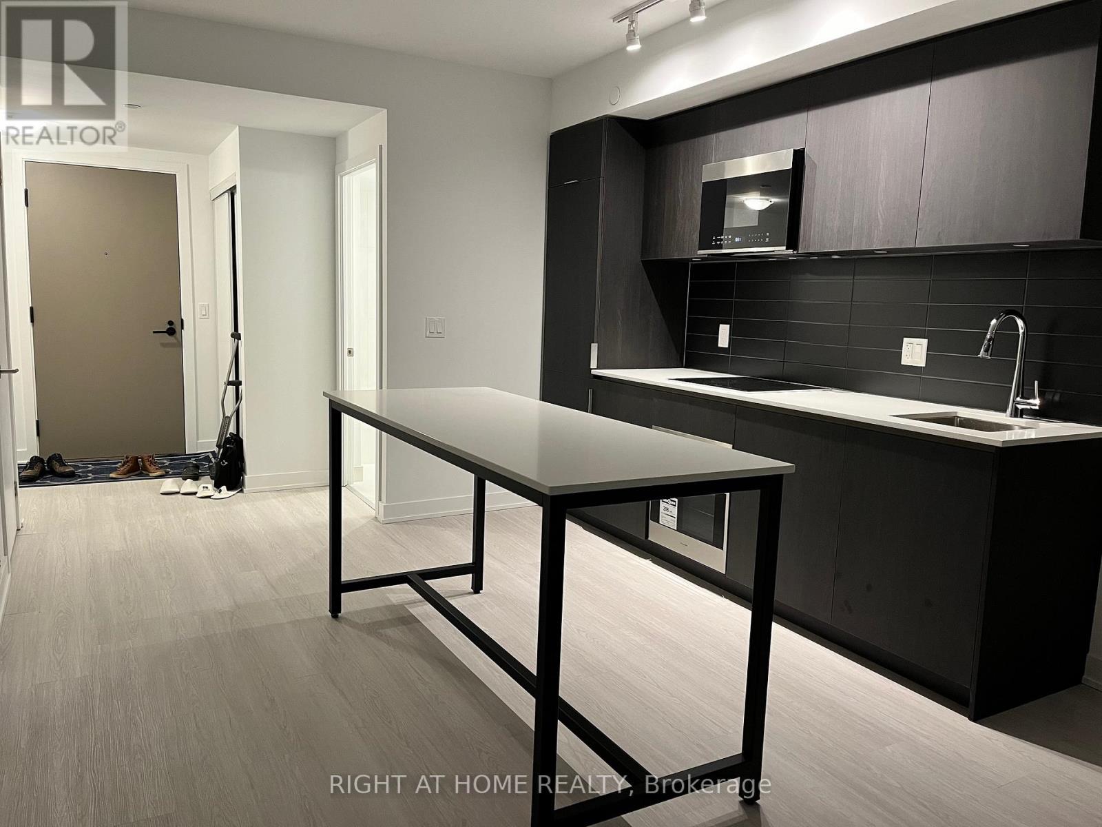 1606 - 47 Mutual Street, Toronto, Ontario  M5B 0C6 - Photo 3 - C13449090