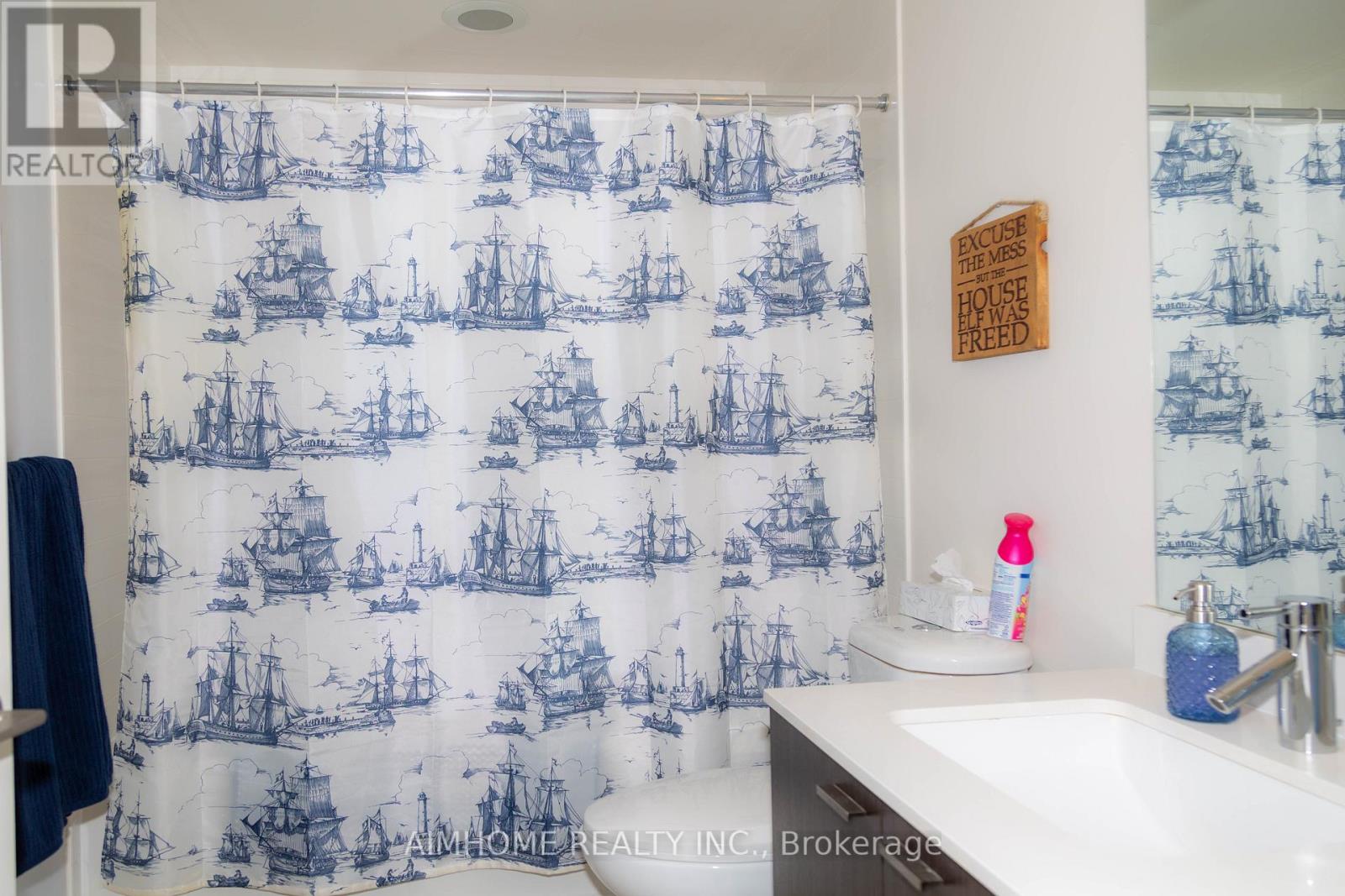 2101 - 30 Roehampton Avenue, Toronto, Ontario  M4P 1R2 - Photo 14 - C13449100