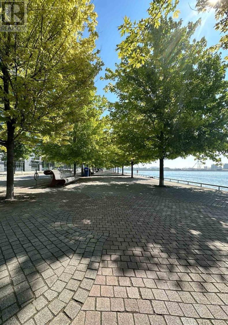 407 - 1 Edgewater Drive, Toronto, Ontario  M5A 0L1 - Photo 28 - C13449116