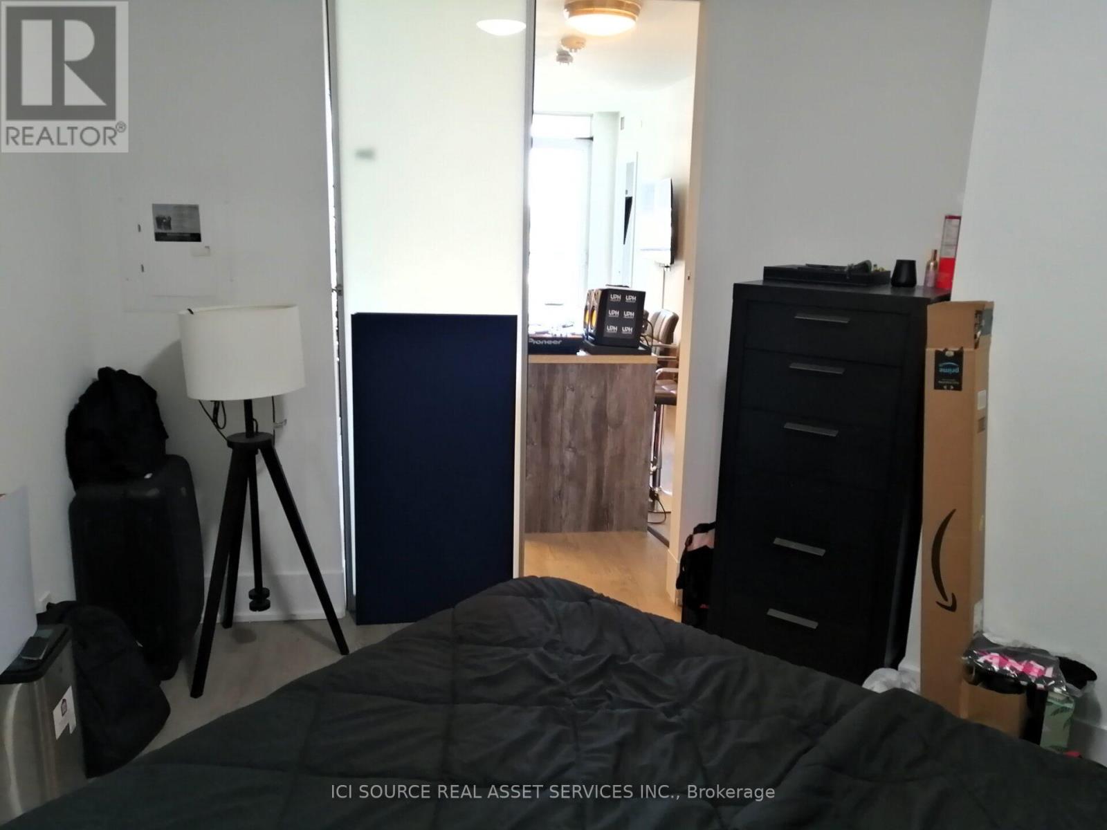 407 - 1 Edgewater Drive, Toronto, Ontario  M5A 0L1 - Photo 8 - C13449116