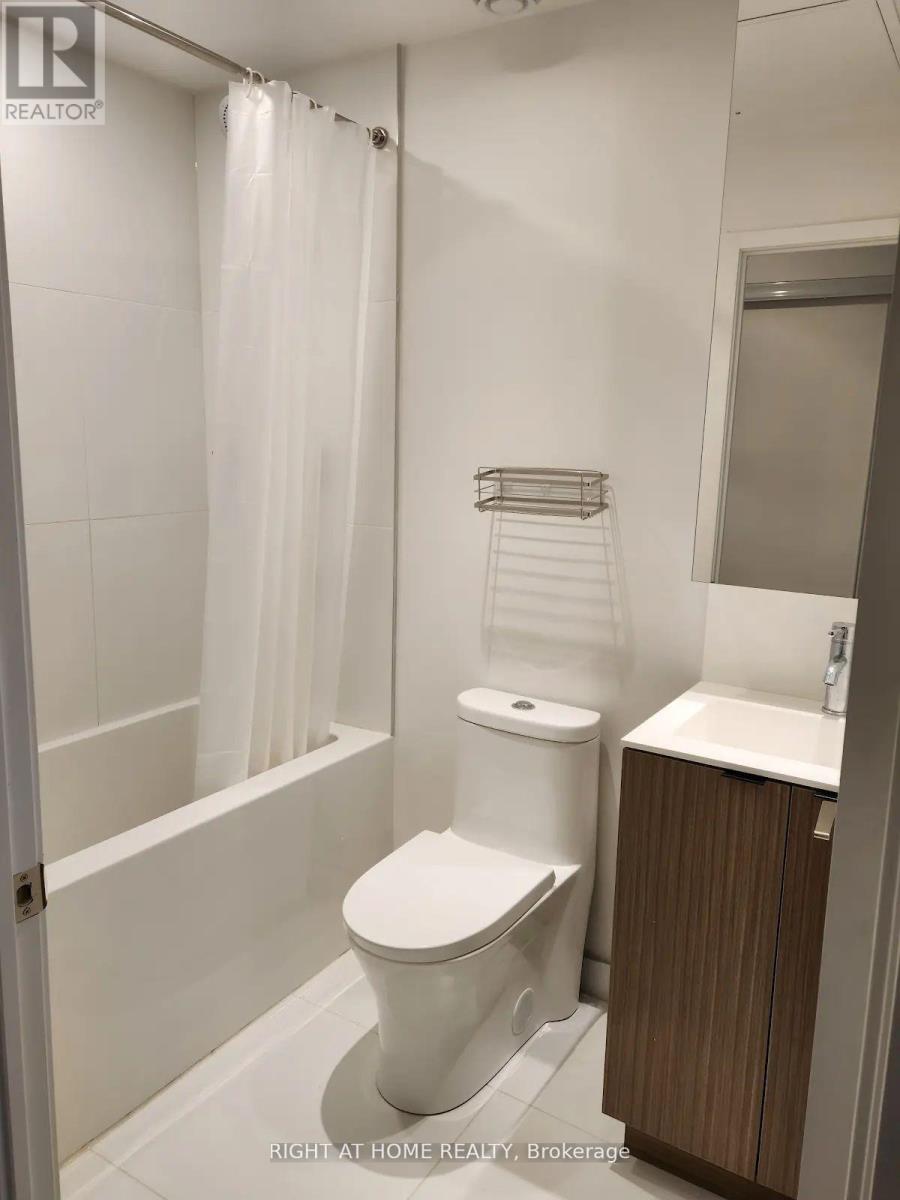 1017 - 20 Edward Street, Toronto, Ontario  M5G 0C5 - Photo 12 - C13449120