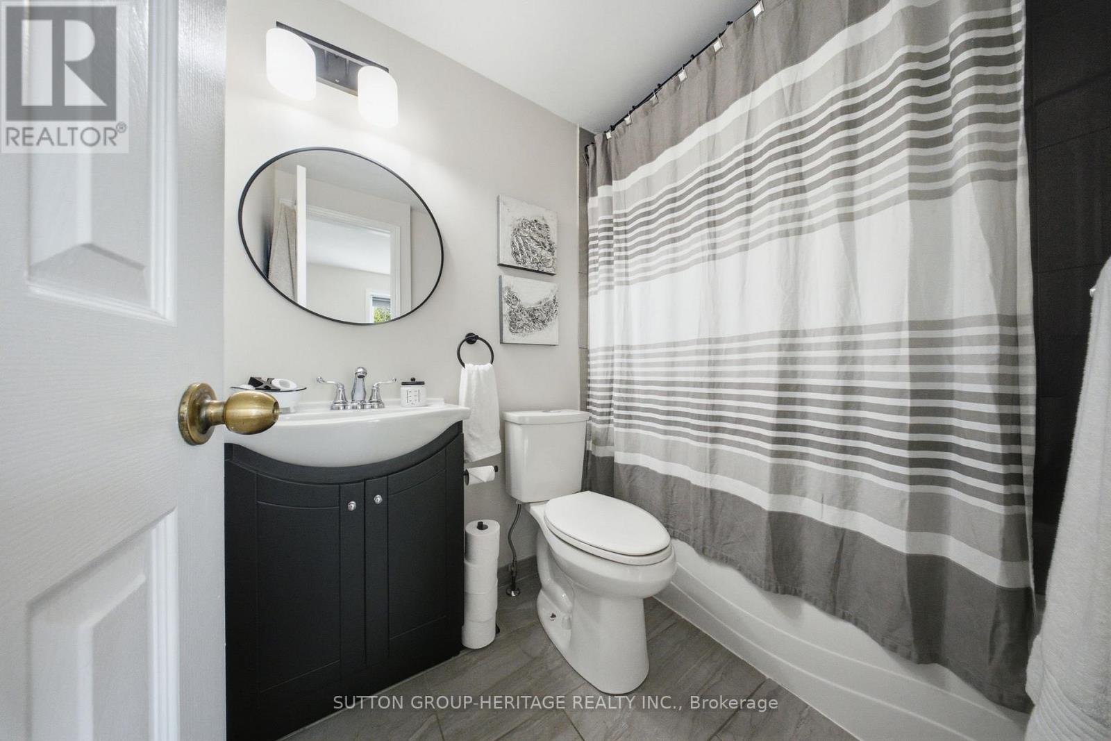 1413 Beaverbrook Court, Oshawa, Ontario  L1J 8L1 - Photo 21 - E13449122
