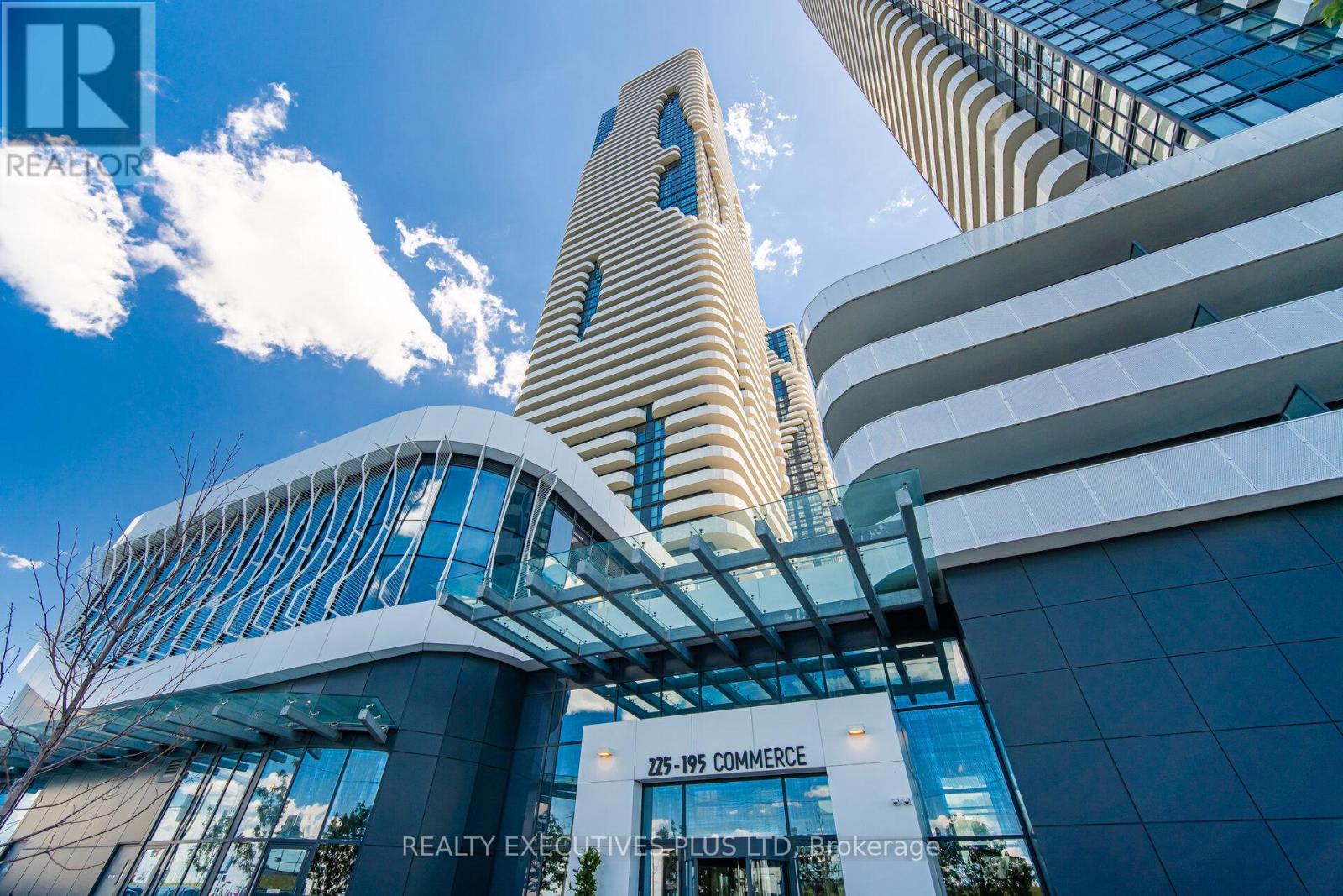 3202 - 225 COMMERCE STREET, Vaughan, Ontario