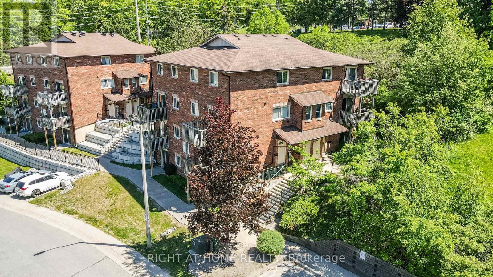 2 - 3 SAWMILL ROAD, Barrie, Ontario