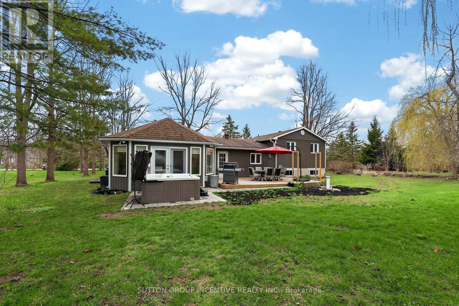 10 Springhome Road, Oro-Medonte, Ontario  L0L 1T0 - Photo 39 - S13449076