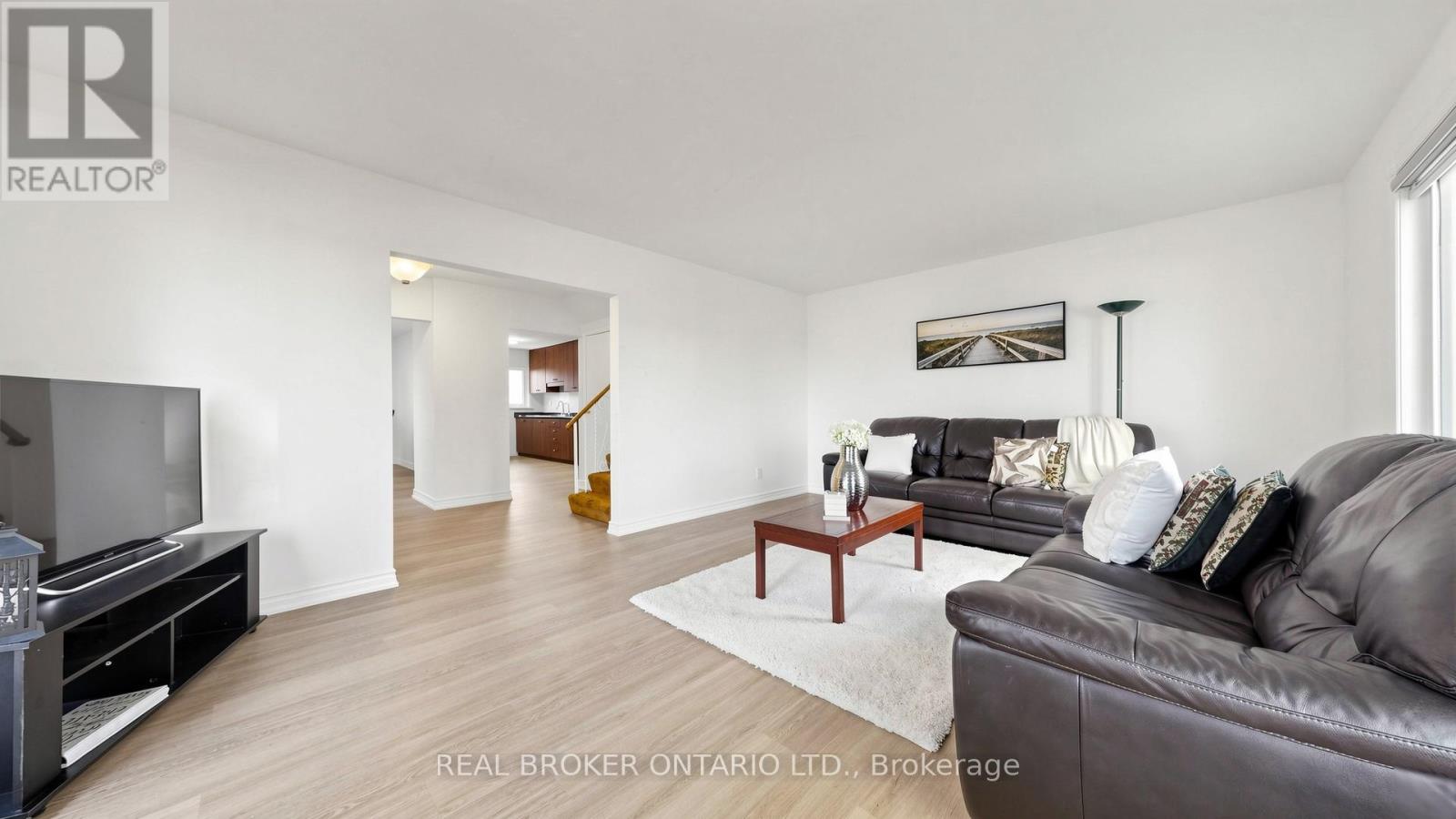 63 Venetian Crescent, Toronto, Ontario  M3N 2L9 - Photo 8 - W13441226