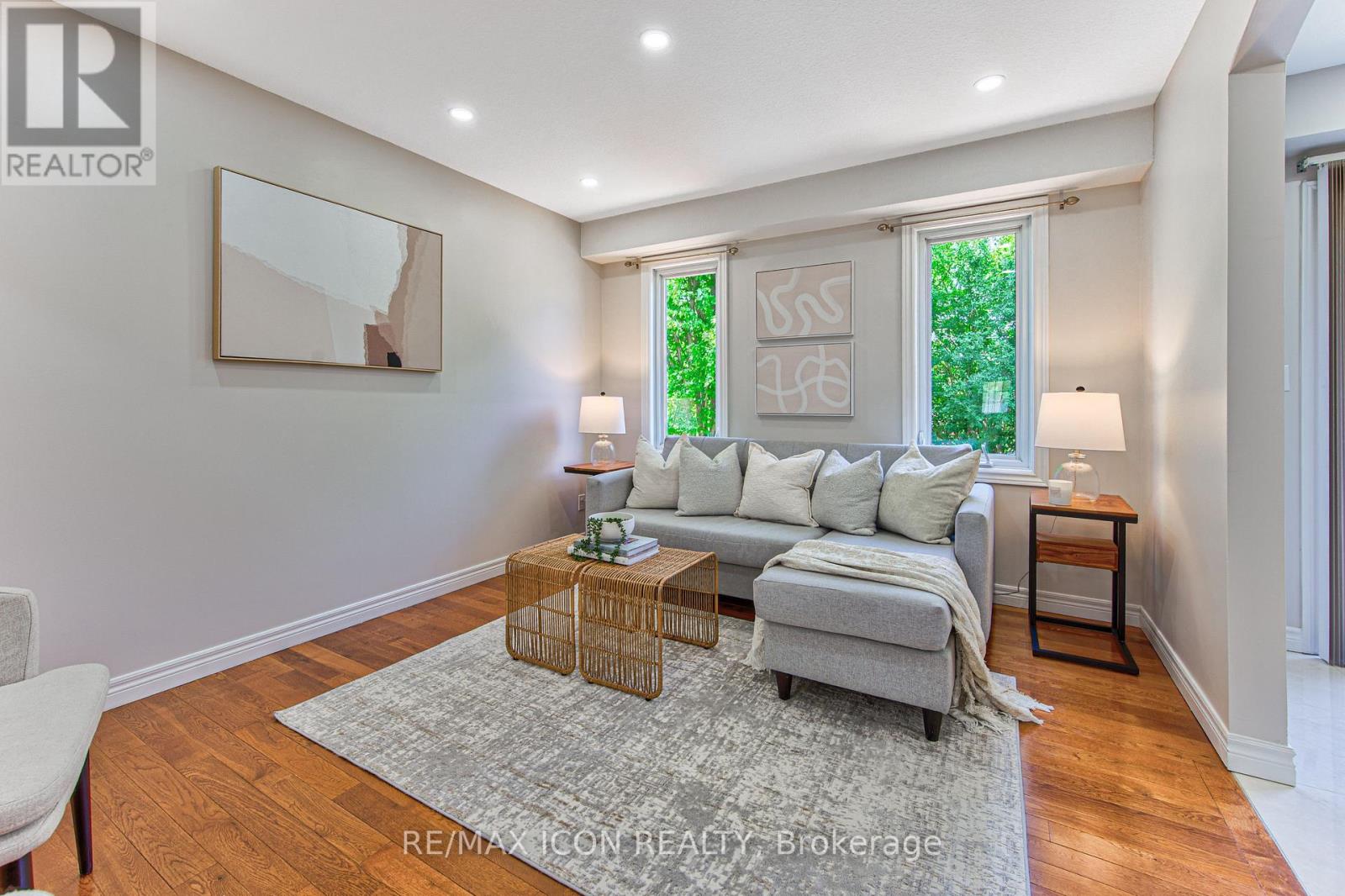 223 Buttercup Court, Waterloo, Ontario  N2V 2W8 - Photo 8 - X13449038