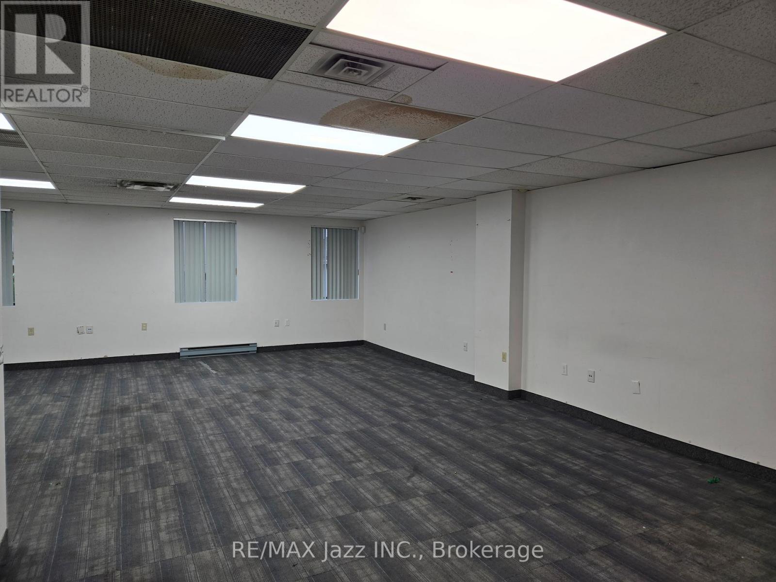 201 - 111 Simcoe Street N, Oshawa, Ontario  L1G 4S4 - Photo 5 - E13448370