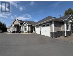 <div class="price">$599,000</div> 3 Porterville Road<br>Porterville, Newfoundland & Labrador<br><div class='bed_bath'>3 Bed | 3 Bath</div>