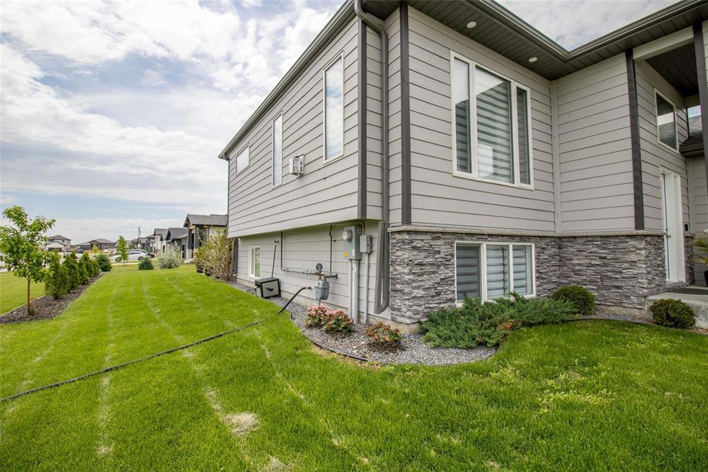 94 Wyndham Estate Drive, Steinbach, Manitoba  R5G 2K5 - Photo 28 - 202613968