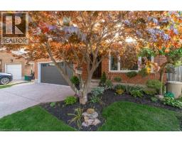 44 WINDERMERE Court, Kitchener, Ontario