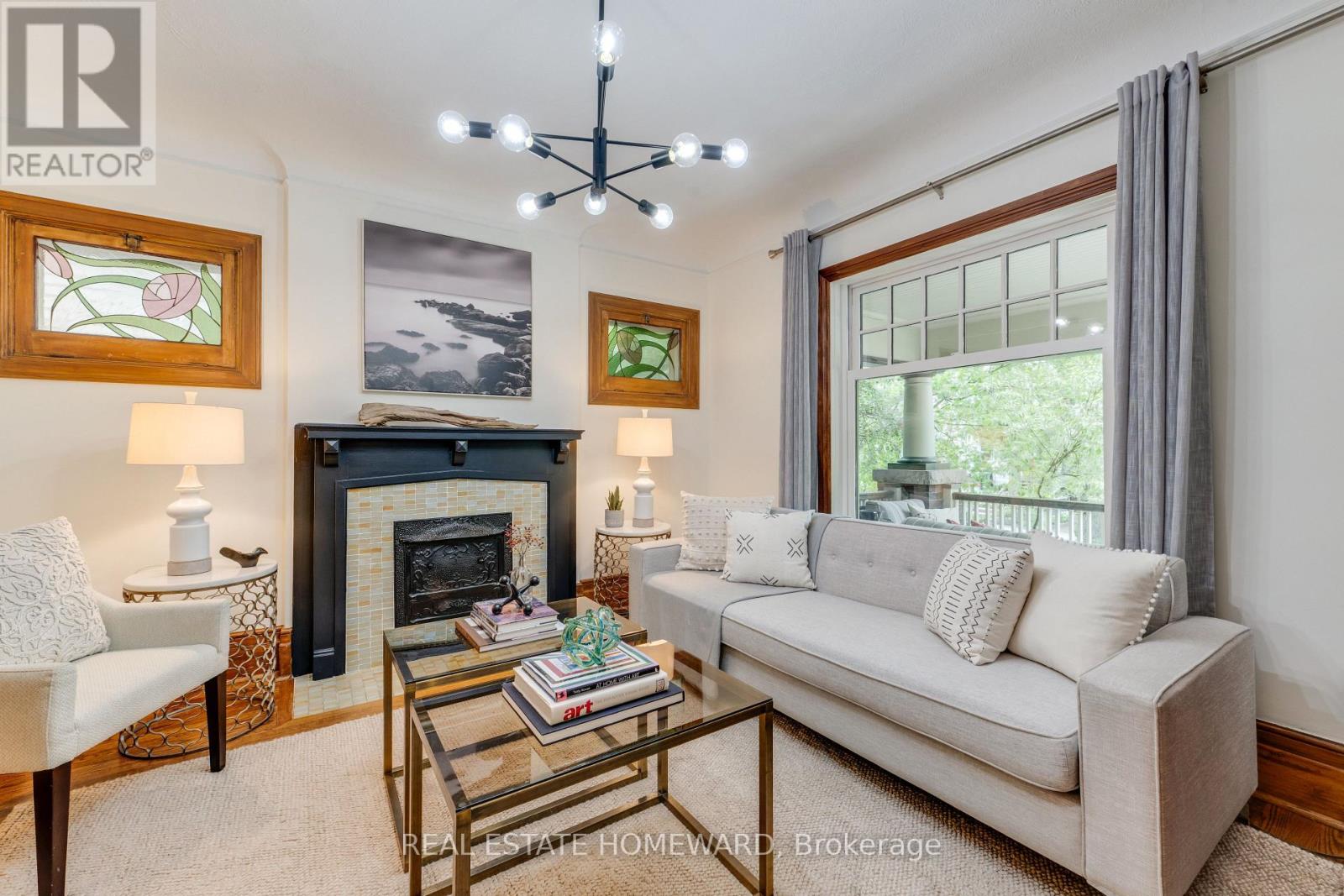 151 Waverley Road, Toronto, Ontario  M4L 3T4 - Photo 10 - E13449184