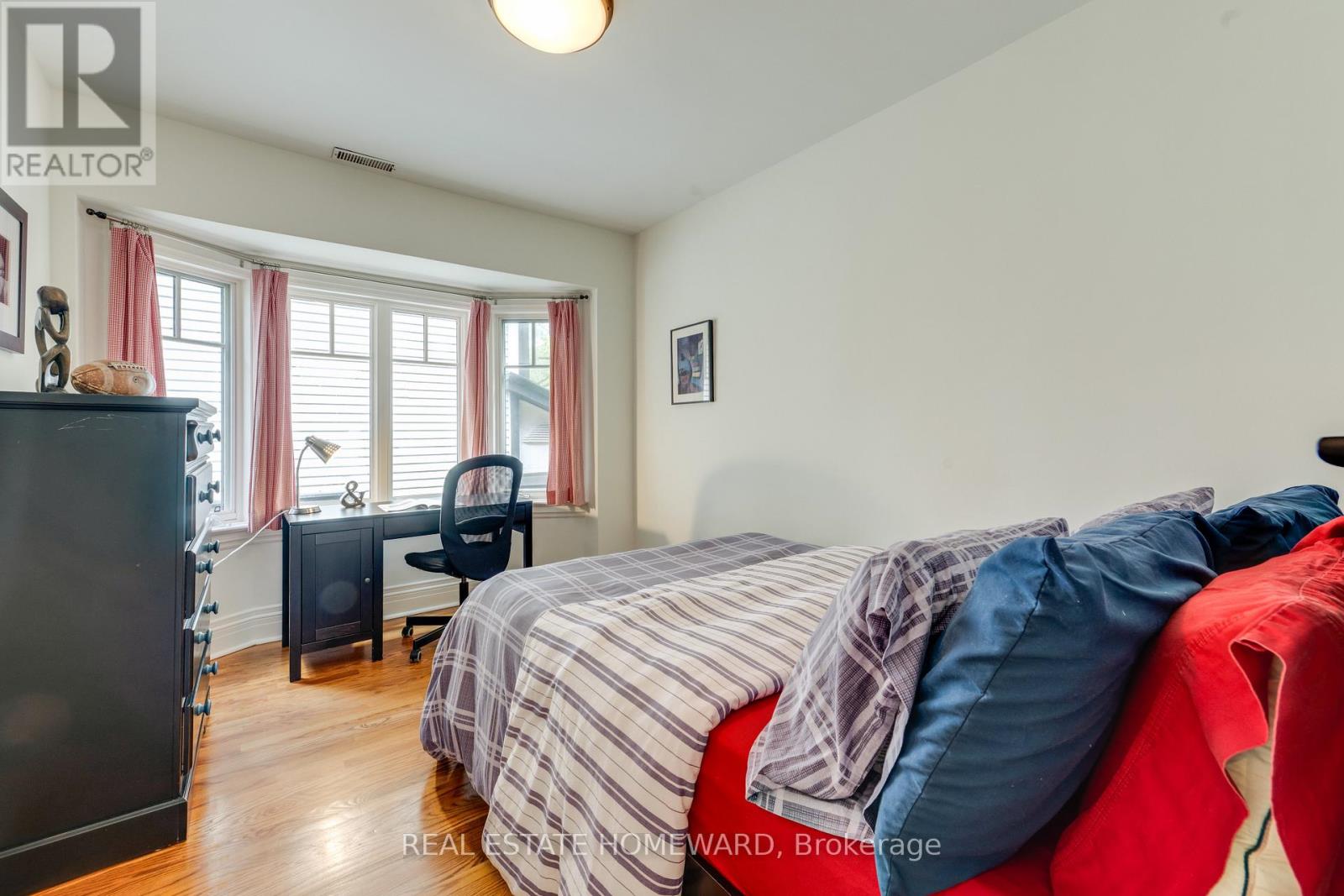 151 Waverley Road, Toronto, Ontario  M4L 3T4 - Photo 33 - E13449184