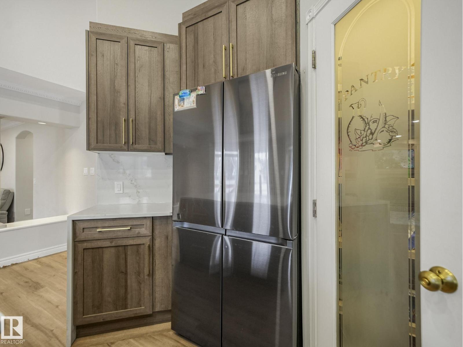 376 Hollick Kenyon Rd Nw, Edmonton, Alberta  T5Y 2T7 - Photo 20 - E4493865