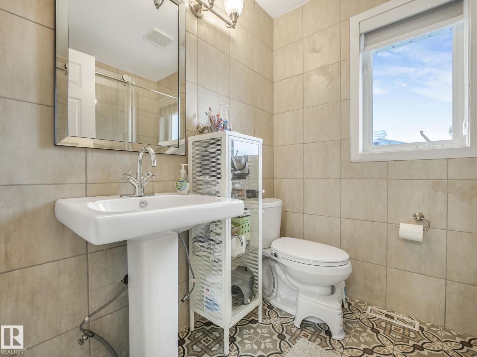 376 Hollick Kenyon Rd Nw, Edmonton, Alberta  T5Y 2T7 - Photo 38 - E4493865