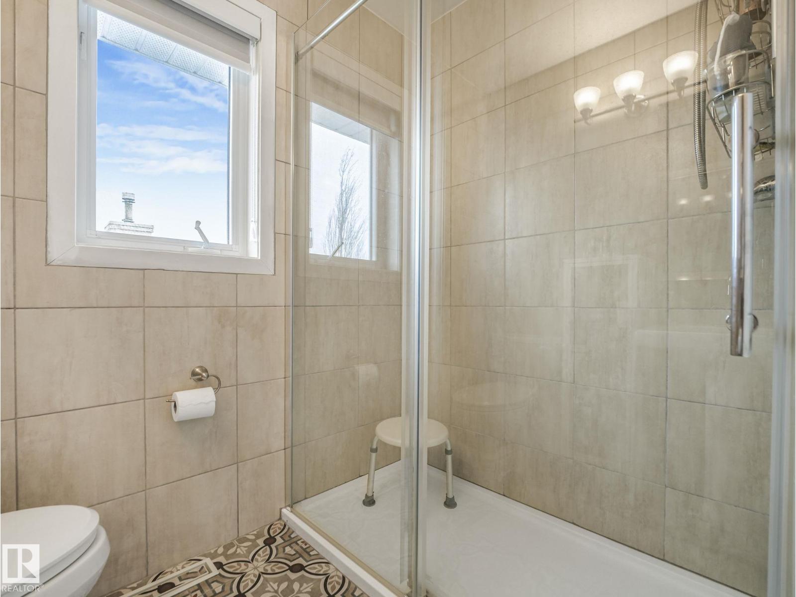 376 Hollick Kenyon Rd Nw, Edmonton, Alberta  T5Y 2T7 - Photo 39 - E4493865