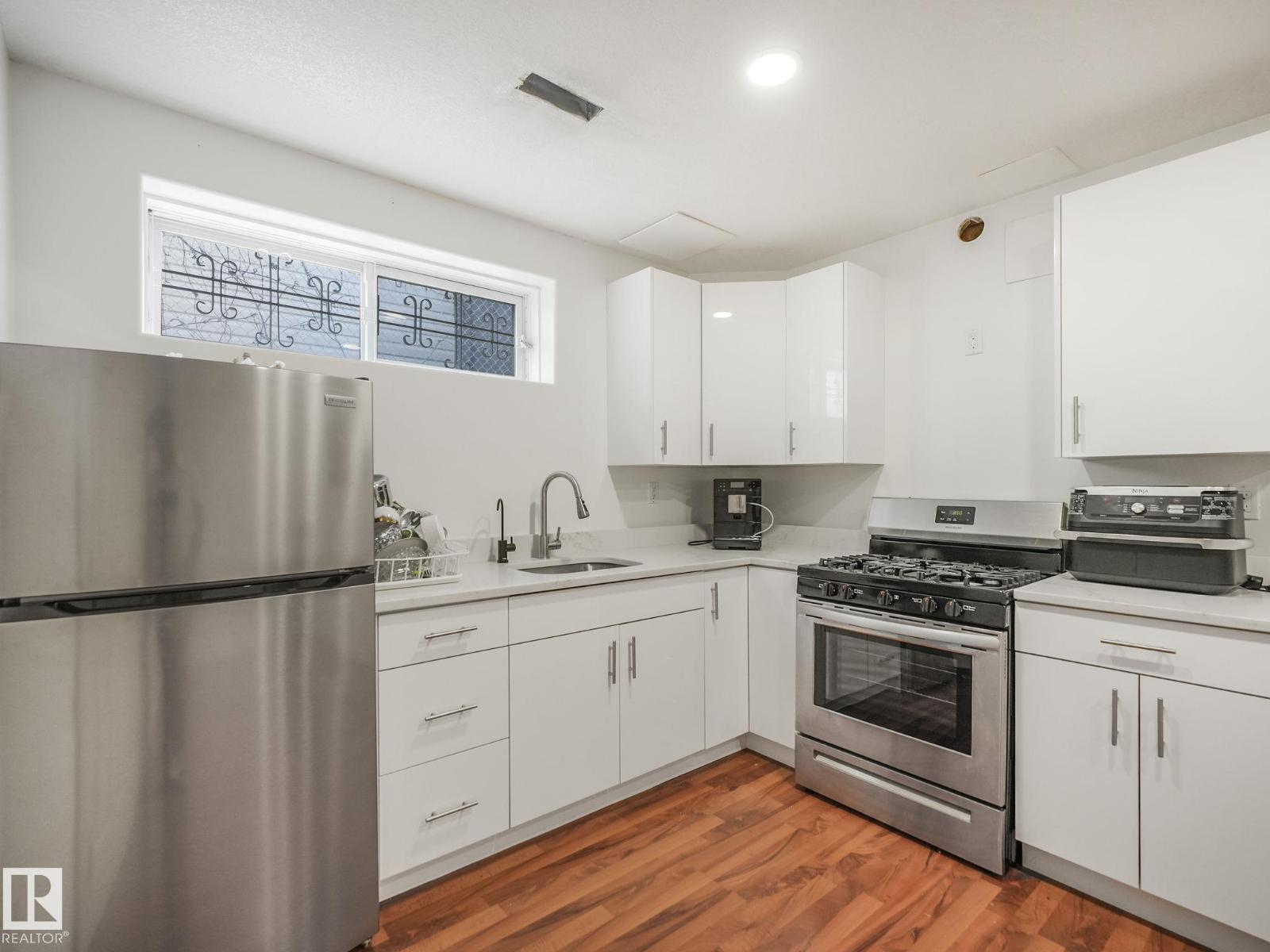 376 Hollick Kenyon Rd Nw, Edmonton, Alberta  T5Y 2T7 - Photo 54 - E4493865