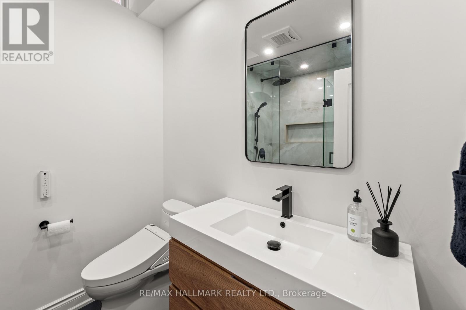 42 Yarden Drive, Vaughan, Ontario  L6A 0W5 - Photo 46 - N13449134