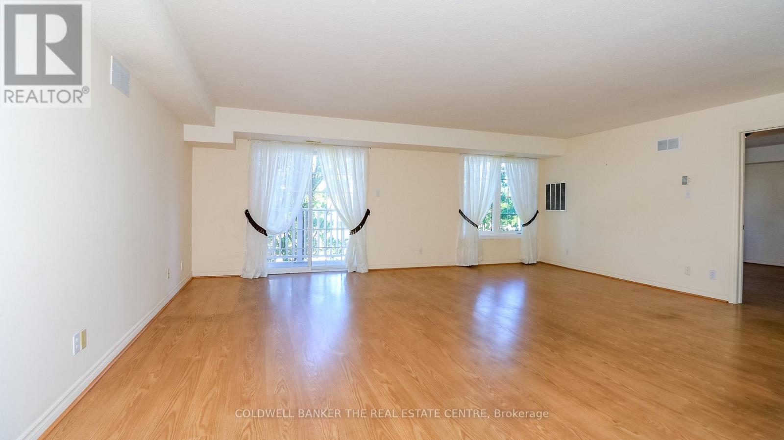212 - 49 Jacobs Terrace, Barrie, Ontario  L4N 0W4 - Photo 4 - S13449154