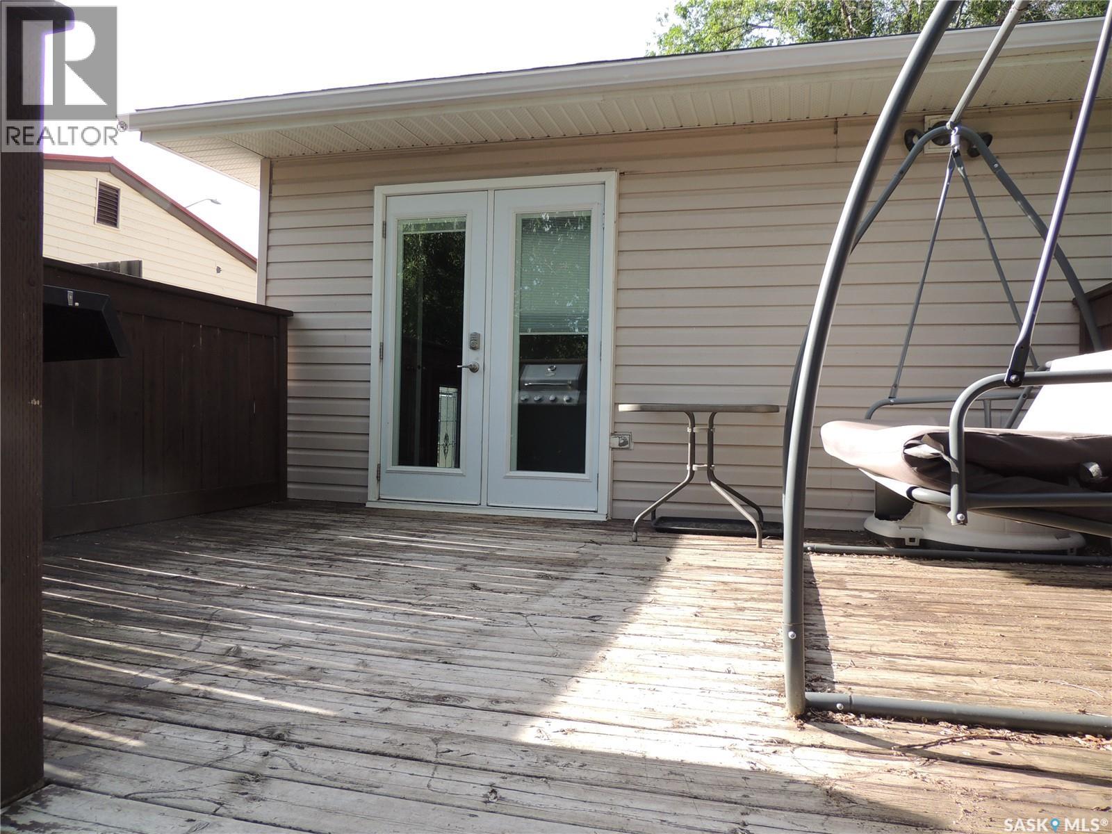 826 Albert Street, Estevan, Saskatchewan  S4A 1S1 - Photo 3 - SK039428