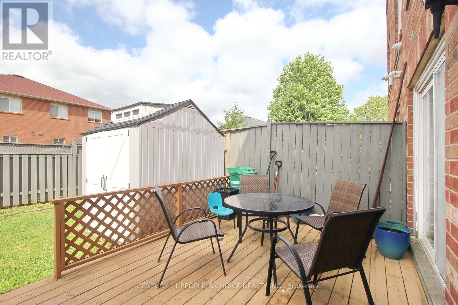 111 Dunlop Court, Brampton, Ontario  L6X 5A6 - Photo 25 - W13449148