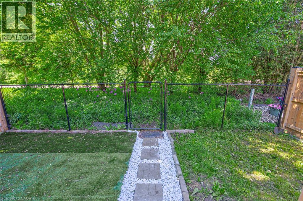 223 Buttercup Court, Waterloo, Ontario  N2V 2W8 - Photo 43 - 40839737