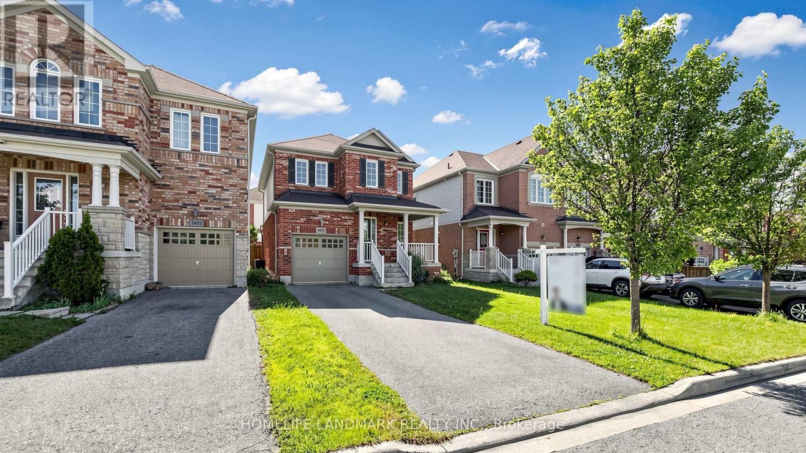 1453 Rennie Street, Oshawa, Ontario L1K 0N9 - Photo 3 - E13438754
