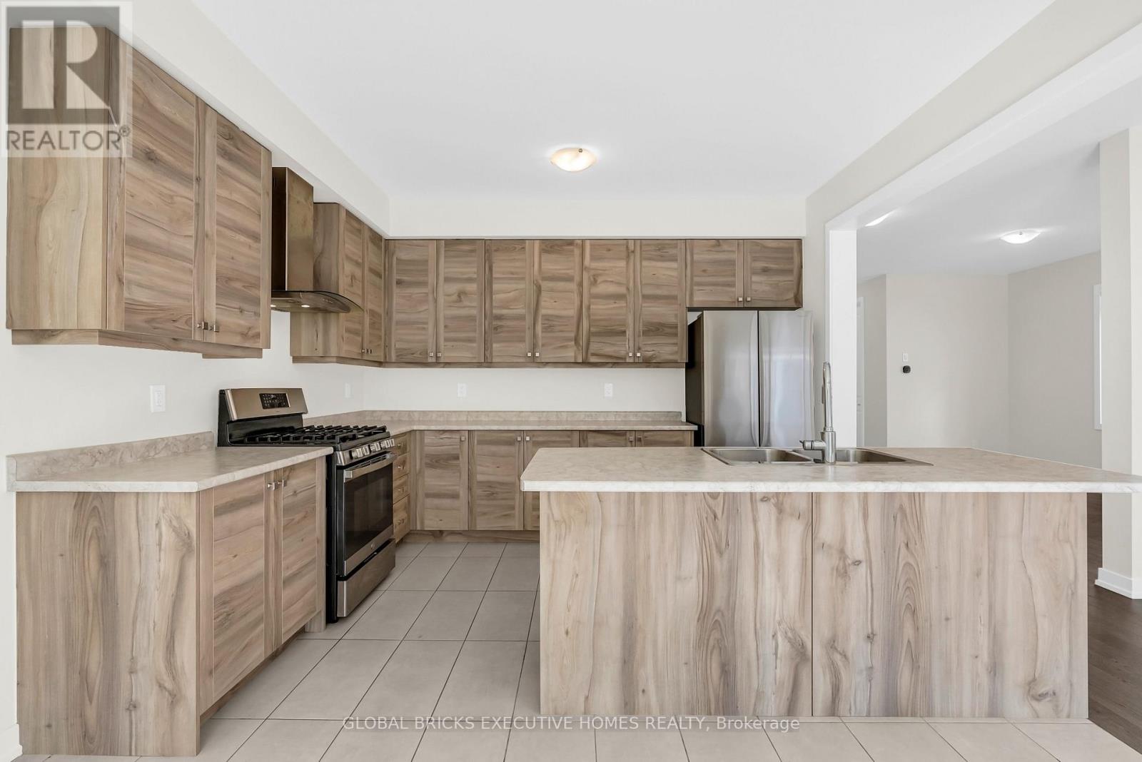 170 Lilac Circle, Haldimand, Ontario N3W 0H5 - Photo 16 - X13449182