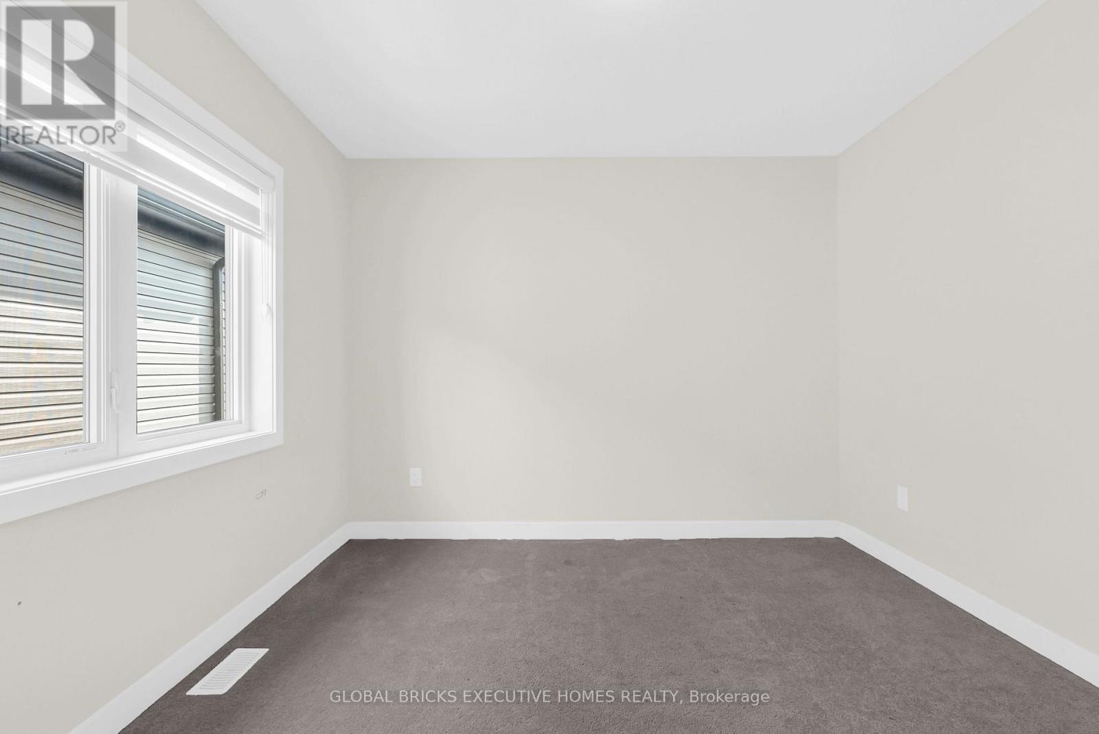 170 Lilac Circle, Haldimand, Ontario N3W 0H5 - Photo 36 - X13449182