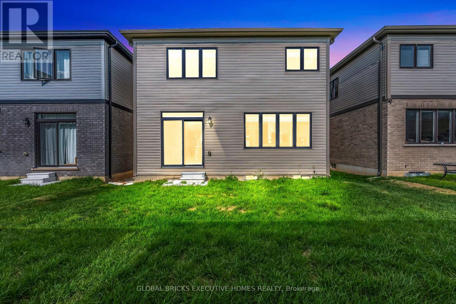 170 Lilac Circle, Haldimand, Ontario N3W 0H5 - Photo 44 - X13449182