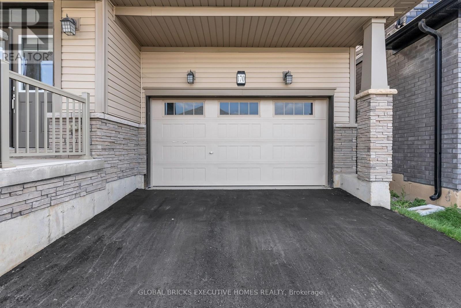 170 Lilac Circle, Haldimand, Ontario N3W 0H5 - Photo 5 - X13449182