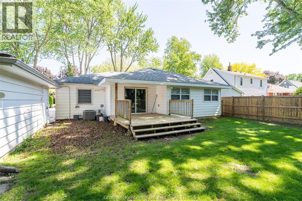 15 O'brien Drive, Chatham, Ontario  N7M 2E5 - Photo 36 - 26014201