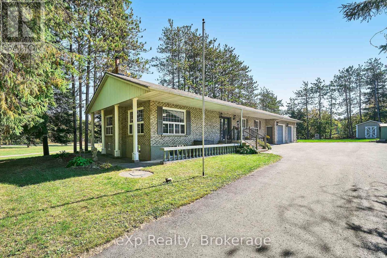 9 Hilda Avenue, Uxbridge, Ontario  L9P 1R2 - Photo 1 - N13449228