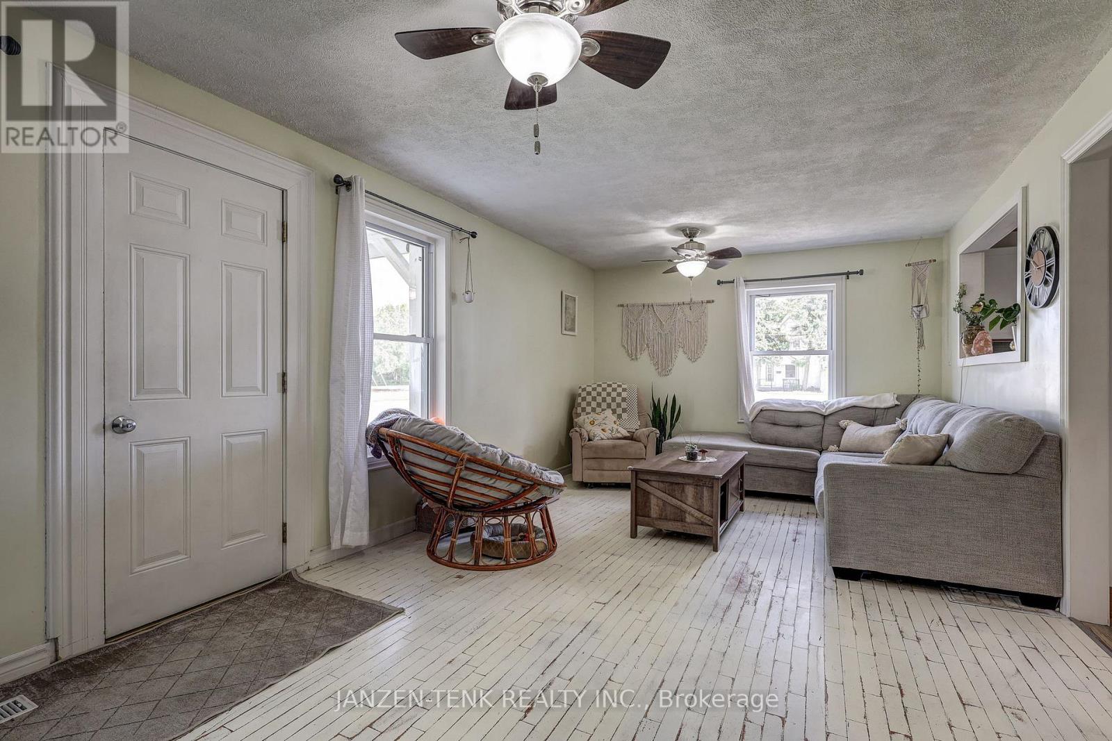 136 King Street, Tillsonburg, Ontario  N4G 3G1 - Photo 5 - X13449212