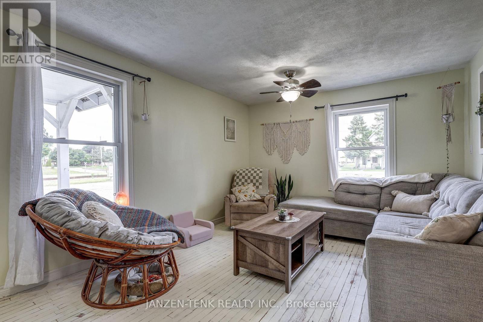 136 King Street, Tillsonburg, Ontario  N4G 3G1 - Photo 6 - X13449212