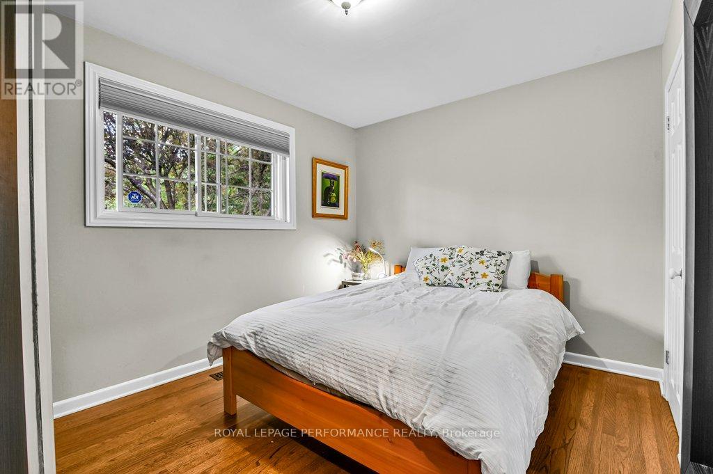 943 Arkell Street, Ottawa, Ontario  K2B 5R2 - Photo 14 - X13449194