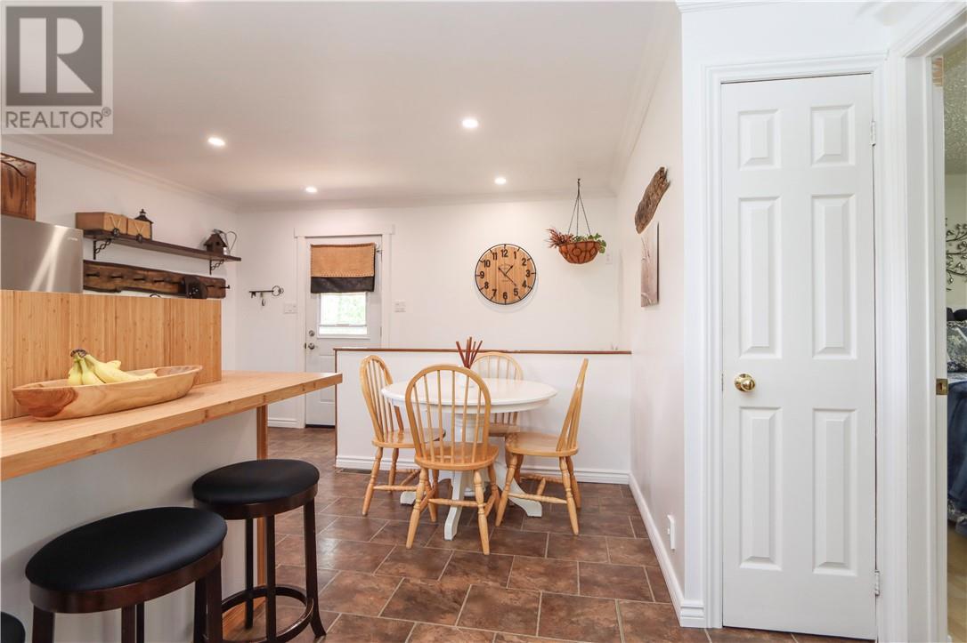 500 Carriere Street, Azilda, Ontario  P0M 1B0 - Photo 11 - 2128577