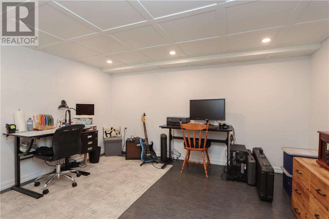 500 Carriere Street, Azilda, Ontario  P0M 1B0 - Photo 41 - 2128577